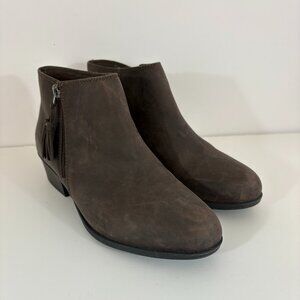 Clarks Addiy Terri Brown Leather Ankle Booties Womens 7 Short Boots